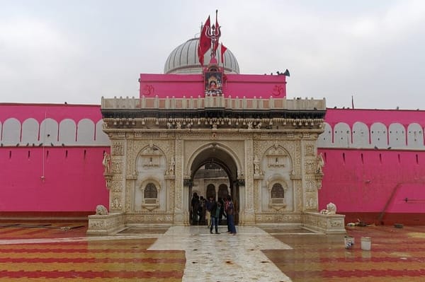 Karni Mata Temple & Bikaner Fort Tour from Jaipur