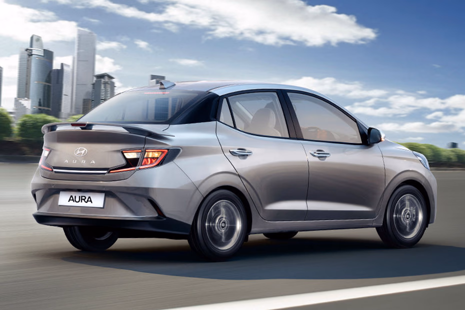Hyundai Aura thumbnail 3