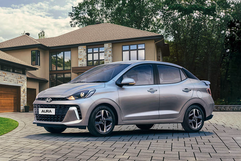 Hyundai Aura thumbnail 4